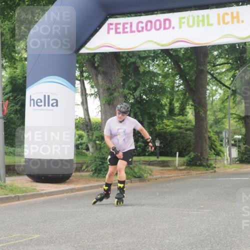29.06.2025 - hella hamburg halbmarathon KatJ http://msf.ph/oto/8177502 29.06.2025 09:21:36 Zwischen KM18-KM19  meine-sportfotos.de