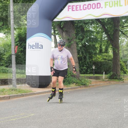 29.06.2025 - hella hamburg halbmarathon KatJ http://msf.ph/oto/8177536 29.06.2025 09:21:36 Zwischen KM18-KM19  meine-sportfotos.de