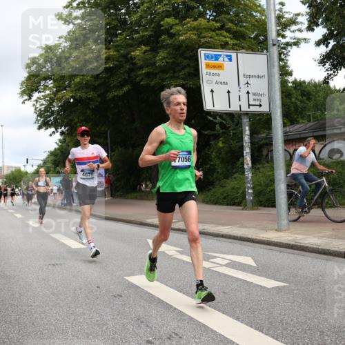 29.06.2025 - hella hamburg halbmarathon Yannick Fuchs http://msf.ph/oto/8177542 29.06.2025 10:28:04 20KM 1910, 1959, 2746, 4602, 4679, 4749, 6473, 7723, 8956, 10453, 12290, 14167, 14466, 14975, 16881, 16931, 17056, 17151, 17175, 17802, 18455, 18679, 18687, 18731, 18854, 19059 meine-sportfotos.de