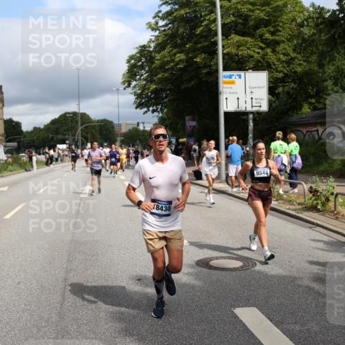 29.06.2025 - hella hamburg halbmarathon Yannick Fuchs http://msf.ph/oto/8177601 29.06.2025 10:42:13 20KM 1320, 2213, 2340, 2708, 2953, 3747, 4324, 4528, 4601, 5024, 5362, 5528, 5915, 6009, 6081, 6836, 7599, 8234, 8927, 9262, 9538, 9544, 9626, 11211, 11961, 12549, 12685, 13007, 13570, 13948, 14383, 14618, 14619, 14797, 15309, 15333, 15478, 15479, 15629, 15735, 15808, 16149, 16205, 17905, 18206, 18430, 18476, 18758, 18790, 18836, 18922, 18963, 18974, 19181 meine-sportfotos.de