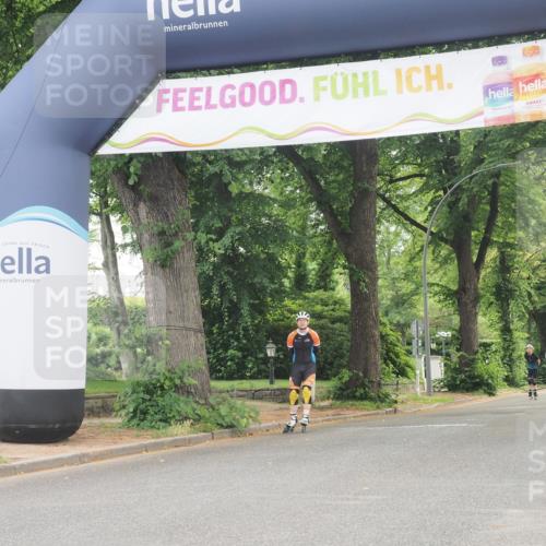 29.06.2025 - hella hamburg halbmarathon KatJ http://msf.ph/oto/8177666 29.06.2025 09:21:50 Zwischen KM18-KM19  meine-sportfotos.de