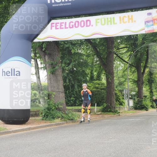 29.06.2025 - hella hamburg halbmarathon KatJ http://msf.ph/oto/8177692 29.06.2025 09:21:51 Zwischen KM18-KM19  meine-sportfotos.de