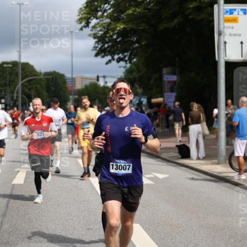 29.06.2025 - hella hamburg halbmarathon Yannick Fuchs http://msf.ph/oto/8177716 29.06.2025 10:42:19 20KM 1320, 1914, 2213, 2340, 2708, 3747, 4324, 4601, 5024, 5362, 5528, 5915, 6081, 6836, 7367, 7599, 8234, 8927, 9262, 9538, 9544, 9626, 11211, 11961, 12549, 12685, 12747, 13007, 13570, 13614, 13948, 14383, 14618, 14619, 14797, 15309, 15333, 15573, 15590, 15629, 15735, 15808, 16149, 16205, 16414, 16766, 18206, 18430, 18476, 18790, 18836, 18922, 18963, 18974, 19181 meine-sportfotos.de