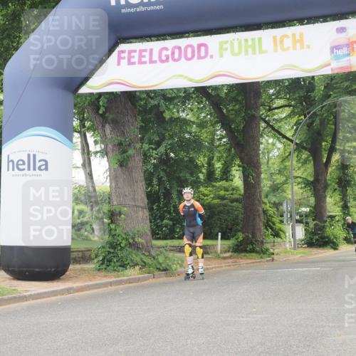 29.06.2025 - hella hamburg halbmarathon KatJ http://msf.ph/oto/8177718 29.06.2025 09:21:51 Zwischen KM18-KM19  meine-sportfotos.de