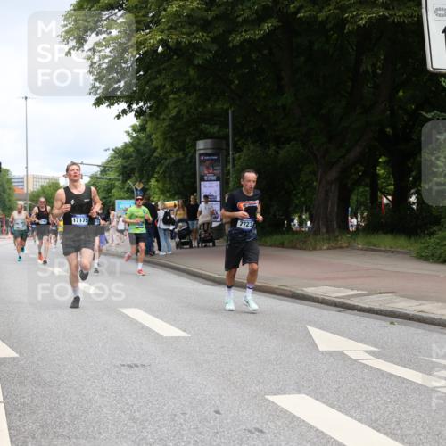 29.06.2025 - hella hamburg halbmarathon Yannick Fuchs http://msf.ph/oto/8177841 29.06.2025 10:28:09 20KM 1910, 1959, 2746, 2836, 4602, 4679, 4749, 6473, 7723, 8956, 10453, 12290, 14167, 14466, 14975, 15326, 16755, 16881, 16931, 17056, 17175, 17802, 18455, 18679, 18687, 18731, 18854 meine-sportfotos.de