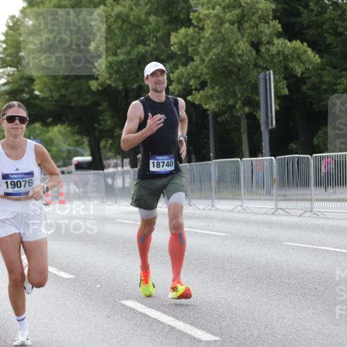 29.06.2025 - hella hamburg halbmarathon Jannik Wohlers http://msf.ph/oto/8177873 29.06.2025 09:42:22 Lombardsbrücke 5612, 7331, 7855, 9269, 10468, 11078, 11228, 12360, 13346, 13872, 13913, 14753, 14836, 16615, 17614, 18740, 19041, 19042, 19050, 19076, 19078 meine-sportfotos.de