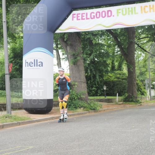 29.06.2025 - hella hamburg halbmarathon KatJ http://msf.ph/oto/8177903 29.06.2025 09:21:52 Zwischen KM18-KM19  meine-sportfotos.de