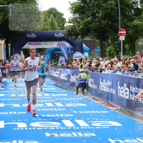 29.06.2025 - hella hamburg halbmarathon Zöllner http://msf.ph/oto/8177993 29.06.2025 10:38:42 Ziel 4148, 5248, 8450, 9403, 11281, 11379, 12772, 17154, 18188, 19004 meine-sportfotos.de
