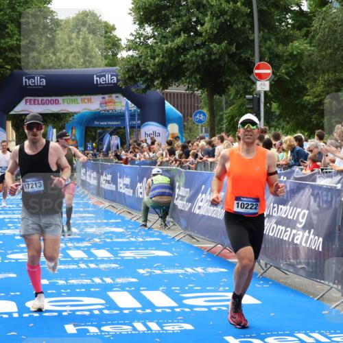 29.06.2025 - hella hamburg halbmarathon Zöllner http://msf.ph/oto/8178041 29.06.2025 10:28:45 Ziel 1953, 3968, 6090, 10222, 15655, 17213, 17428 meine-sportfotos.de