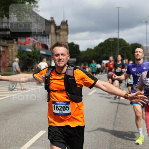 29.06.2025 - hella hamburg halbmarathon Yannick Fuchs http://msf.ph/oto/8178133 29.06.2025 10:42:25 20KM 1086, 1320, 1914, 2213, 2340, 2442, 2708, 3747, 4324, 4601, 5024, 5362, 5528, 5915, 6081, 6377, 6836, 7367, 8216, 8916, 8927, 9262, 9482, 9538, 9638, 11211, 11961, 12549, 12747, 13007, 13570, 13614, 13948, 14383, 14797, 14814, 15309, 15573, 15590, 15629, 15735, 15808, 16094, 16149, 16205, 16269, 16414, 16766, 18206, 18476, 18790, 18836, 18923, 18963, 19198 meine-sportfotos.de