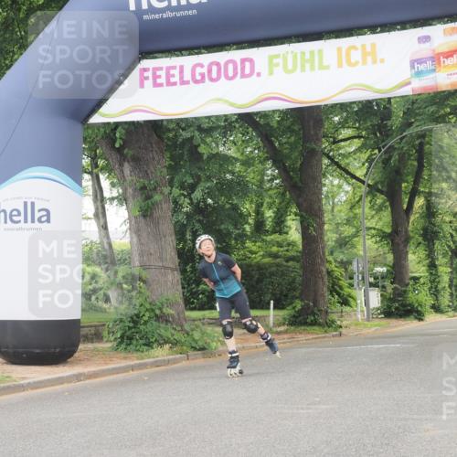 29.06.2025 - hella hamburg halbmarathon KatJ http://msf.ph/oto/8178159 29.06.2025 09:21:56 Zwischen KM18-KM19  meine-sportfotos.de