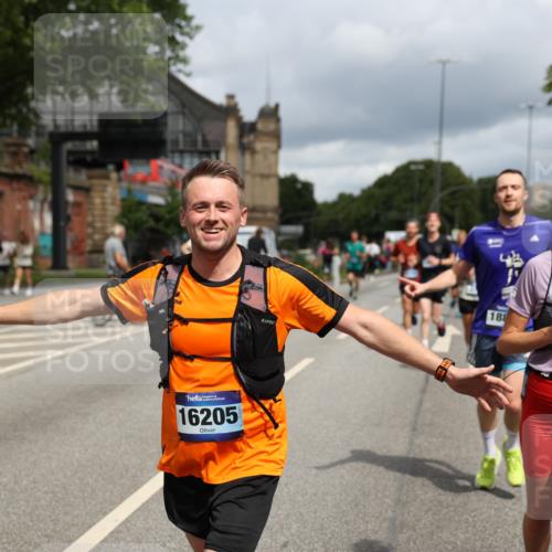 29.06.2025 - hella hamburg halbmarathon Yannick Fuchs http://msf.ph/oto/8178162 29.06.2025 10:42:25 20KM 1086, 1320, 1914, 2213, 2340, 2442, 2708, 3747, 4324, 4601, 5024, 5362, 5528, 5915, 6081, 6377, 6836, 7367, 8216, 8916, 8927, 9262, 9482, 9538, 9638, 11211, 11961, 12549, 12747, 13007, 13570, 13614, 13948, 14383, 14797, 14814, 15309, 15573, 15590, 15629, 15735, 15808, 16094, 16149, 16205, 16269, 16414, 16766, 18206, 18476, 18790, 18836, 18923, 18963, 19198 meine-sportfotos.de