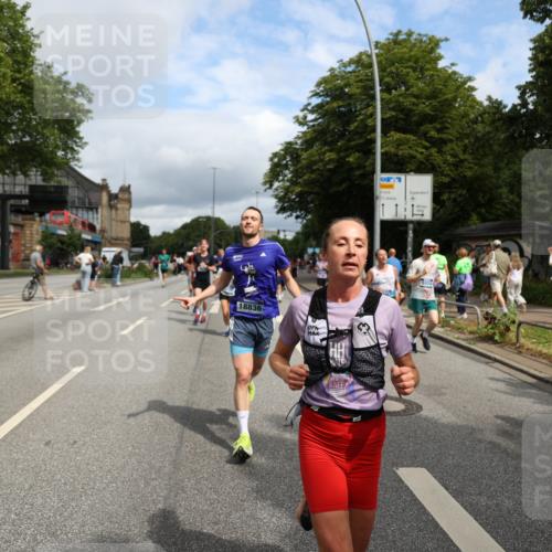 29.06.2025 - hella hamburg halbmarathon Yannick Fuchs http://msf.ph/oto/8178193 29.06.2025 10:42:26 20KM 1086, 1320, 1914, 2213, 2340, 2442, 3747, 4324, 4601, 5024, 5362, 5528, 5915, 6081, 6377, 6836, 7367, 8216, 8916, 8927, 9262, 9482, 9538, 9638, 11211, 11961, 12549, 12747, 13007, 13570, 13614, 13948, 14383, 14797, 14814, 15309, 15573, 15590, 15629, 15735, 15808, 16094, 16149, 16205, 16269, 16414, 16766, 18206, 18476, 18790, 18836, 18923, 18963, 19198 meine-sportfotos.de