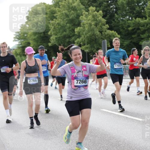 29.06.2025 - hella hamburg halbmarathon Jannik Wohlers http://msf.ph/oto/8178201 29.06.2025 10:22:34 Lombardsbrücke 1029, 1853, 2766, 3003, 3029, 3034, 4190, 4266, 5629, 6578, 6784, 6785, 7266, 7891, 9133, 9913, 10205, 10826, 12025, 12190, 12265, 13560, 13921, 14041, 14525, 14801, 15469, 16565, 16566, 16618, 16801, 16863, 17657 meine-sportfotos.de