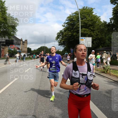29.06.2025 - hella hamburg halbmarathon Yannick Fuchs http://msf.ph/oto/8178205 29.06.2025 10:42:26 20KM 1086, 1320, 1914, 2213, 2340, 2442, 3747, 4324, 4601, 5024, 5362, 5528, 5915, 6081, 6377, 6836, 7367, 8216, 8916, 8927, 9262, 9482, 9538, 9638, 11211, 11961, 12549, 12747, 13007, 13570, 13614, 13948, 14383, 14797, 14814, 15309, 15573, 15590, 15629, 15735, 15808, 16094, 16149, 16205, 16269, 16414, 16766, 18206, 18476, 18790, 18836, 18923, 18963, 19198 meine-sportfotos.de