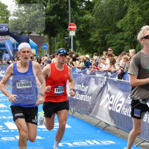 29.06.2025 - hella hamburg halbmarathon Zöllner http://msf.ph/oto/8178325 29.06.2025 10:28:55 Ziel 1827, 2604, 10486, 18763 meine-sportfotos.de