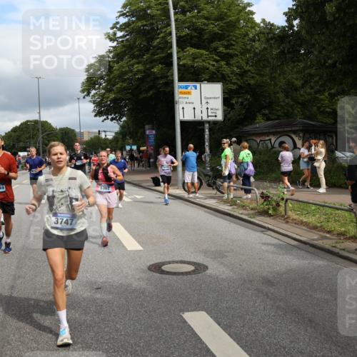29.06.2025 - hella hamburg halbmarathon Yannick Fuchs http://msf.ph/oto/8178328 29.06.2025 10:42:28 20KM 1086, 1320, 1884, 1914, 2213, 2340, 2442, 3213, 3747, 4324, 4601, 5024, 5362, 5528, 5915, 6081, 6377, 6836, 7367, 8216, 8916, 8927, 9262, 9482, 9538, 9638, 11211, 11467, 11961, 12549, 12747, 13570, 13614, 14383, 14797, 14814, 15309, 15573, 15590, 15629, 15735, 15808, 16094, 16149, 16205, 16269, 16414, 16766, 17007, 18206, 18476, 18790, 18836, 18923, 18963, 19198 meine-sportfotos.de