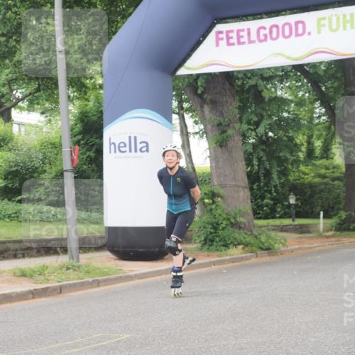 29.06.2025 - hella hamburg halbmarathon KatJ http://msf.ph/oto/8178332 29.06.2025 09:21:56 Zwischen KM18-KM19  meine-sportfotos.de