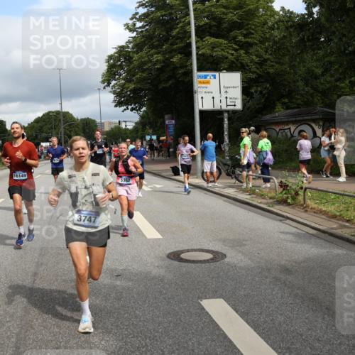 29.06.2025 - hella hamburg halbmarathon Yannick Fuchs http://msf.ph/oto/8178335 29.06.2025 10:42:28 20KM 1086, 1320, 1884, 1914, 2213, 2340, 2442, 3213, 3747, 4324, 4601, 5024, 5362, 5528, 5915, 6081, 6377, 6836, 7367, 8216, 8916, 8927, 9262, 9482, 9538, 9638, 11211, 11467, 11961, 12549, 12747, 13570, 13614, 14383, 14797, 14814, 15309, 15573, 15590, 15629, 15735, 15808, 16094, 16149, 16205, 16269, 16414, 16766, 17007, 18206, 18476, 18790, 18836, 18923, 18963, 19198 meine-sportfotos.de