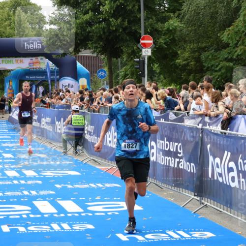 29.06.2025 - hella hamburg halbmarathon Zöllner http://msf.ph/oto/8178378 29.06.2025 10:29:02 Ziel 1827, 10351, 18874, 19142 meine-sportfotos.de