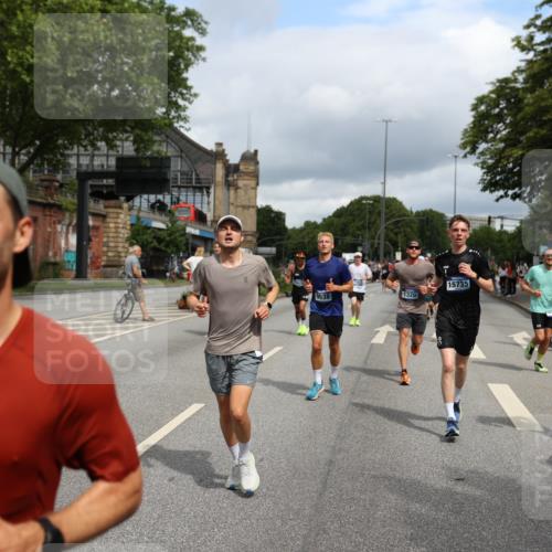 29.06.2025 - hella hamburg halbmarathon Yannick Fuchs http://msf.ph/oto/8178472 29.06.2025 10:42:30 20KM 1086, 1320, 1884, 1914, 2213, 2340, 2442, 3213, 3747, 4324, 5024, 5362, 5528, 5915, 6081, 6377, 6836, 7367, 8216, 8916, 9262, 9482, 9538, 9638, 10000, 11211, 11467, 11961, 12549, 12747, 13570, 13614, 14383, 14797, 14814, 15309, 15573, 15590, 15629, 15735, 15808, 16094, 16149, 16205, 16269, 16414, 16766, 17007, 18206, 18476, 18790, 18836, 18923, 18963, 19198 meine-sportfotos.de