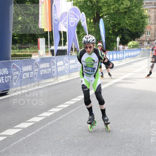 29.06.2025 - hella hamburg halbmarathon Strokosch-Dieckow http://msf.ph/oto/8178641 29.06.2025 09:20:24 Ziel 20039, 20411, 20417, 20434 meine-sportfotos.de