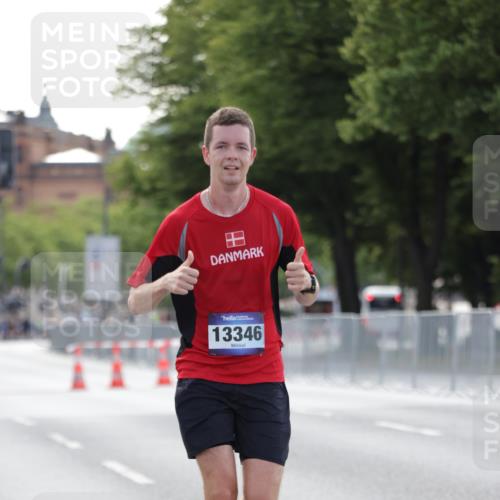 29.06.2025 - hella hamburg halbmarathon Jannik Wohlers http://msf.ph/oto/8178669 29.06.2025 09:42:26 Lombardsbrücke 5612, 7331, 7855, 9269, 11078, 11228, 12360, 13346, 13872, 13913, 14753, 14836, 17614, 18740, 19041, 19042, 19050, 19076, 19078 meine-sportfotos.de