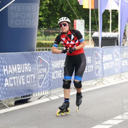 29.06.2025 - hella hamburg halbmarathon Strokosch-Dieckow http://msf.ph/oto/8178686 29.06.2025 09:20:27 Ziel 20411, 20417, 20434 meine-sportfotos.de