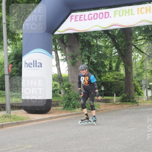 29.06.2025 - hella hamburg halbmarathon KatJ http://msf.ph/oto/8178705 29.06.2025 09:22:03 Zwischen KM18-KM19  meine-sportfotos.de
