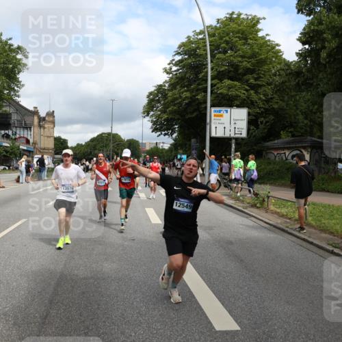 29.06.2025 - hella hamburg halbmarathon Yannick Fuchs http://msf.ph/oto/8178753 29.06.2025 10:42:34 20KM 1086, 1320, 1537, 1884, 1914, 2442, 3213, 3747, 4324, 4711, 5362, 6081, 6377, 6923, 7367, 8216, 8916, 9482, 9538, 9638, 10000, 11211, 11467, 12149, 12549, 12747, 12840, 13570, 13614, 14797, 14814, 14990, 15309, 15573, 15590, 15629, 15735, 15917, 16094, 16149, 16269, 16414, 16766, 17007, 17127, 18206, 18251, 18476, 18790, 18836, 18923, 19198 meine-sportfotos.de