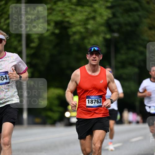 29.06.2025 - hella hamburg halbmarathon Dr. Thomas Lammeyer http://msf.ph/oto/8178766 29.06.2025 09:46:58 Kennedybrücke 1953, 2075, 2180, 2203, 2483, 3189, 3379, 8318, 8376, 9804, 10351 meine-sportfotos.de
