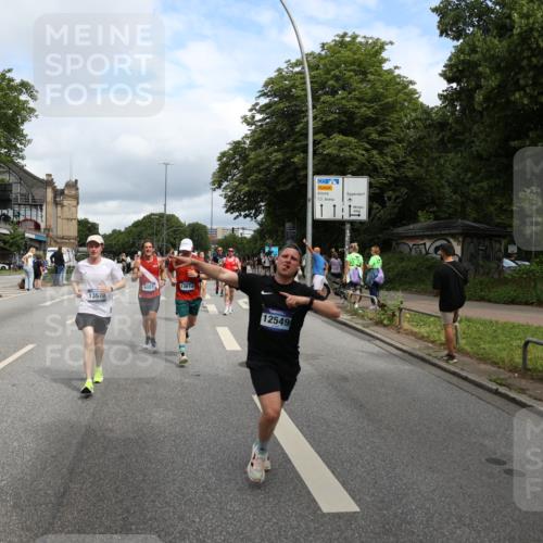 29.06.2025 - hella hamburg halbmarathon Yannick Fuchs http://msf.ph/oto/8178776 29.06.2025 10:42:34 20KM 1086, 1320, 1537, 1884, 1914, 2442, 3213, 3747, 4324, 4711, 5362, 6081, 6377, 6923, 7367, 8216, 8916, 9482, 9538, 9638, 10000, 11211, 11467, 12149, 12549, 12747, 12840, 13570, 13614, 14797, 14814, 14990, 15309, 15573, 15590, 15629, 15735, 15917, 16094, 16149, 16269, 16414, 16766, 17007, 17127, 18206, 18251, 18476, 18790, 18836, 18923, 19198 meine-sportfotos.de