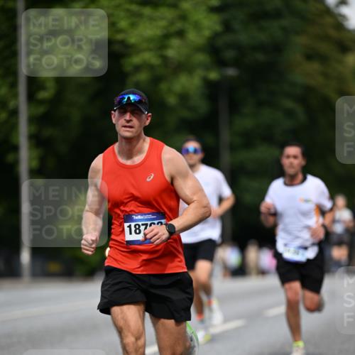 29.06.2025 - hella hamburg halbmarathon Dr. Thomas Lammeyer http://msf.ph/oto/8178800 29.06.2025 09:46:58 Kennedybrücke 1953, 2075, 2180, 2203, 2483, 3189, 3379, 8318, 8376, 9804, 10351 meine-sportfotos.de