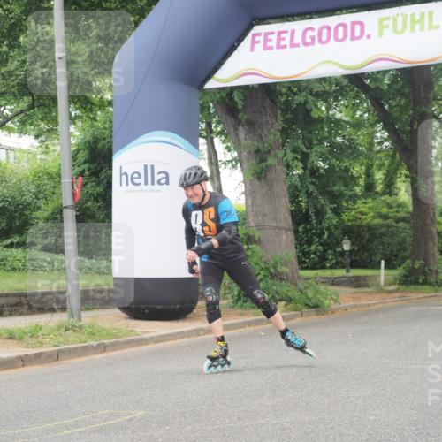 29.06.2025 - hella hamburg halbmarathon KatJ http://msf.ph/oto/8178809 29.06.2025 09:22:04 Zwischen KM18-KM19  meine-sportfotos.de