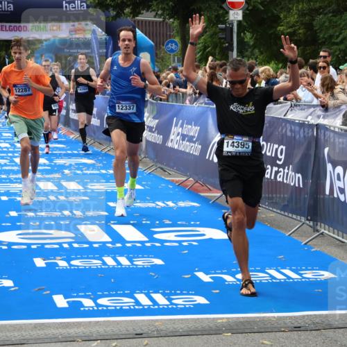 29.06.2025 - hella hamburg halbmarathon Zöllner http://msf.ph/oto/8178938 29.06.2025 10:29:24 Ziel 2075, 8975, 9571, 12287, 12337, 13838, 14164, 14395, 15880, 18737, 19203 meine-sportfotos.de