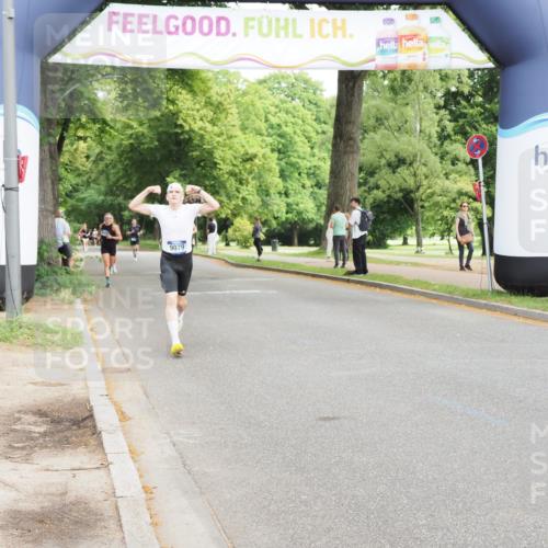 29.06.2025 - hella hamburg halbmarathon MichiJ http://msf.ph/oto/8179030 29.06.2025 10:17:00 Zwischen KM18-KM19 15023, 18124, 18692, 19050 meine-sportfotos.de