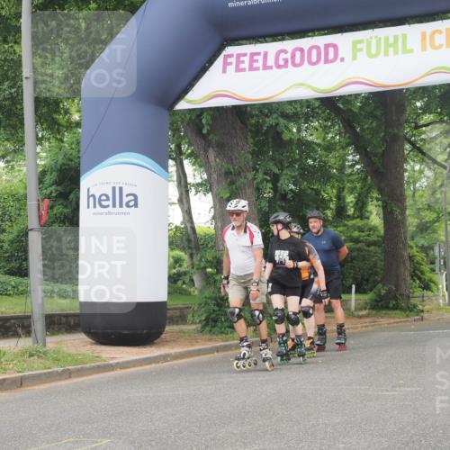 29.06.2025 - hella hamburg halbmarathon KatJ http://msf.ph/oto/8179051 29.06.2025 09:22:07 Zwischen KM18-KM19  meine-sportfotos.de