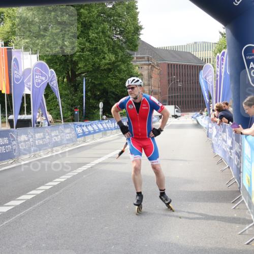 29.06.2025 - hella hamburg halbmarathon Strokosch-Dieckow http://msf.ph/oto/8179056 29.06.2025 09:20:45 Ziel 20181, 20316, 20457 meine-sportfotos.de