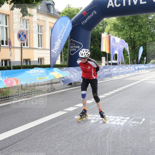 29.06.2025 - hella hamburg halbmarathon Strokosch-Dieckow http://msf.ph/oto/8179100 29.06.2025 09:20:49 Ziel 20181, 20316 meine-sportfotos.de