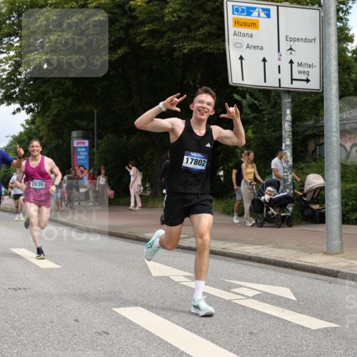29.06.2025 - hella hamburg halbmarathon Yannick Fuchs http://msf.ph/oto/8179126 29.06.2025 10:28:26 20KM 1053, 1396, 1959, 2243, 2836, 4246, 4602, 5193, 8312, 8956, 11227, 12595, 13618, 14289, 14310, 14466, 14784, 14975, 15268, 15326, 15887, 16724, 16755, 16931, 17191, 17802, 18455, 18731, 18854 meine-sportfotos.de