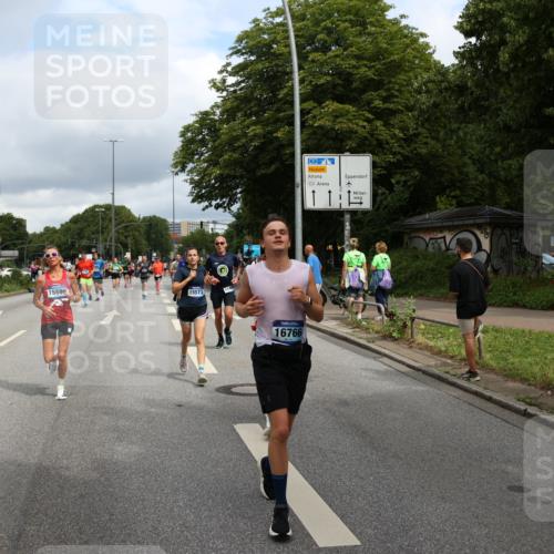 29.06.2025 - hella hamburg halbmarathon Yannick Fuchs http://msf.ph/oto/8179164 29.06.2025 10:42:37 20KM 1086, 1320, 1537, 1884, 1914, 2442, 3213, 3747, 4324, 4711, 5362, 5421, 6081, 6377, 6923, 7367, 8216, 8916, 9482, 9538, 9638, 10000, 11467, 12149, 12549, 12747, 12840, 13570, 13614, 14192, 14797, 14814, 14990, 15573, 15590, 15629, 15735, 15917, 15981, 16094, 16149, 16269, 16414, 16766, 17007, 17127, 18251, 18476, 18790, 18815, 18923, 19198 meine-sportfotos.de