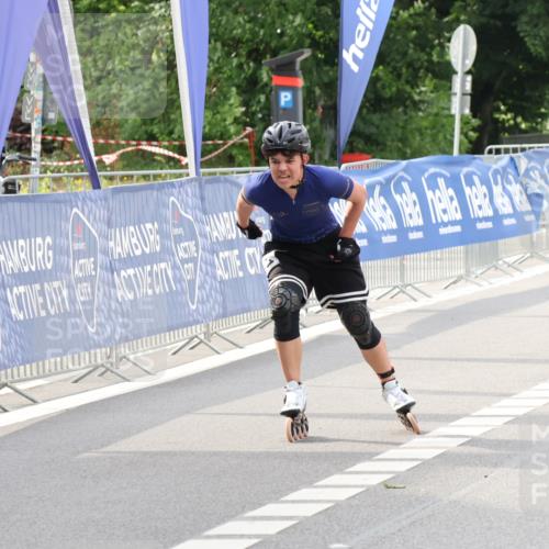 29.06.2025 - hella hamburg halbmarathon Strokosch-Dieckow http://msf.ph/oto/8179177 29.06.2025 09:20:56 Ziel 20181 meine-sportfotos.de