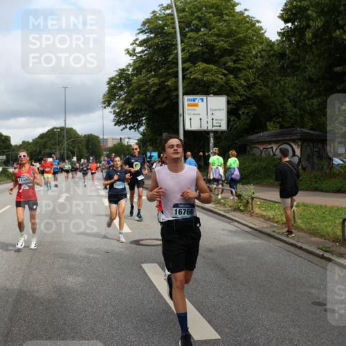 29.06.2025 - hella hamburg halbmarathon Yannick Fuchs http://msf.ph/oto/8179185 29.06.2025 10:42:37 20KM 1086, 1320, 1537, 1884, 1914, 2442, 3213, 3747, 4324, 4711, 5362, 5421, 6081, 6377, 6923, 7367, 8216, 8916, 9482, 9538, 9638, 10000, 11467, 12149, 12549, 12747, 12840, 13570, 13614, 14192, 14797, 14814, 14990, 15573, 15590, 15629, 15735, 15917, 15981, 16094, 16149, 16269, 16414, 16766, 17007, 17127, 18251, 18476, 18790, 18815, 18923, 19198 meine-sportfotos.de