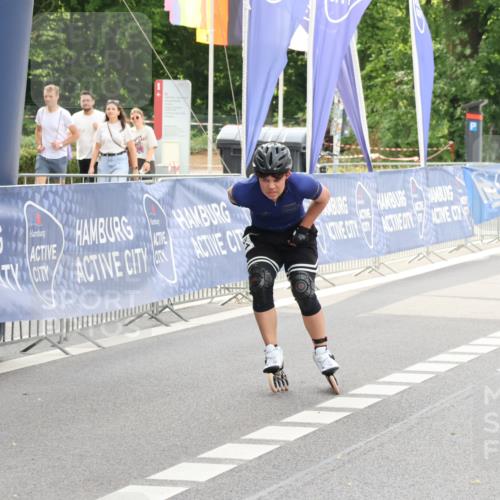 29.06.2025 - hella hamburg halbmarathon Strokosch-Dieckow http://msf.ph/oto/8179191 29.06.2025 09:20:57 Ziel 20181 meine-sportfotos.de