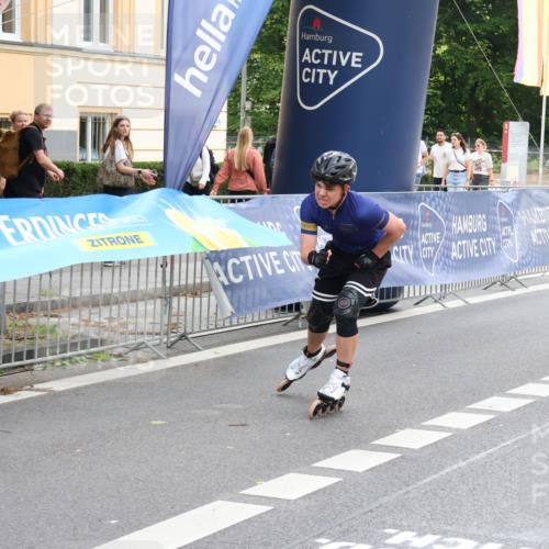 29.06.2025 - hella hamburg halbmarathon Strokosch-Dieckow http://msf.ph/oto/8179226 29.06.2025 09:20:57 Ziel 20181 meine-sportfotos.de