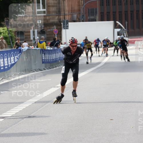 29.06.2025 - hella hamburg halbmarathon Strokosch-Dieckow http://msf.ph/oto/8179262 29.06.2025 09:21:10 Ziel 20069, 20229 meine-sportfotos.de