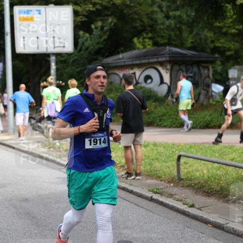 29.06.2025 - hella hamburg halbmarathon Yannick Fuchs http://msf.ph/oto/8179295 29.06.2025 10:42:42 20KM 1086, 1163, 1176, 1537, 1884, 1914, 2442, 3213, 4711, 5421, 6081, 6377, 6923, 7367, 8216, 8889, 8916, 9482, 9638, 10000, 11467, 12149, 12549, 12747, 12840, 13570, 13614, 14192, 14511, 14814, 14990, 15573, 15590, 15629, 15917, 15981, 16094, 16269, 16414, 16766, 17007, 17127, 18251, 18476, 18815, 18923, 19198 meine-sportfotos.de