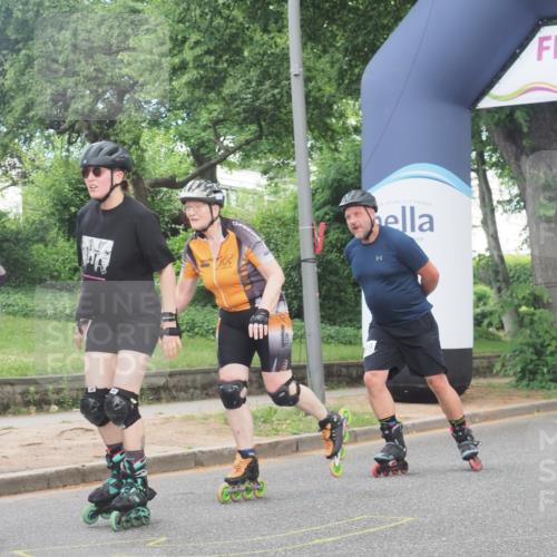 29.06.2025 - hella hamburg halbmarathon KatJ http://msf.ph/oto/8179317 29.06.2025 09:22:08 Zwischen KM18-KM19  meine-sportfotos.de