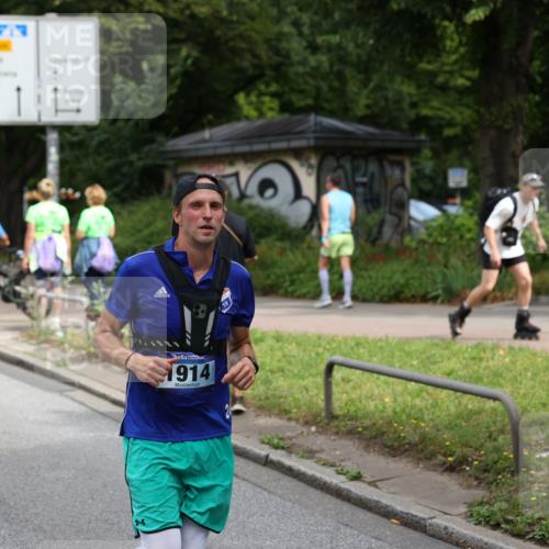 29.06.2025 - hella hamburg halbmarathon Yannick Fuchs http://msf.ph/oto/8179336 29.06.2025 10:42:42 20KM 1086, 1163, 1176, 1537, 1884, 1914, 2442, 3213, 4711, 5421, 6081, 6377, 6923, 7367, 8216, 8889, 8916, 9482, 9638, 10000, 11467, 12149, 12549, 12747, 12840, 13570, 13614, 14192, 14511, 14814, 14990, 15573, 15590, 15629, 15917, 15981, 16094, 16269, 16414, 16766, 17007, 17127, 18251, 18476, 18815, 18923, 19198 meine-sportfotos.de