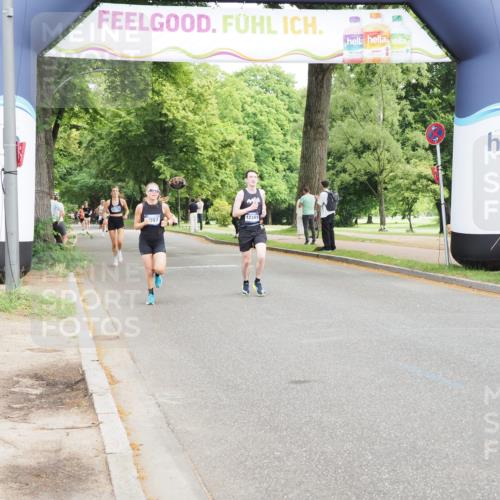 29.06.2025 - hella hamburg halbmarathon MichiJ http://msf.ph/oto/8179430 29.06.2025 10:17:03 Zwischen KM18-KM19 9079, 12341, 15023, 18124, 18692, 19050 meine-sportfotos.de